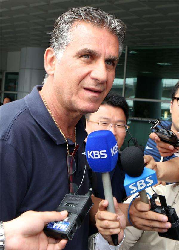  كارلوس كيروش مدرب إيران