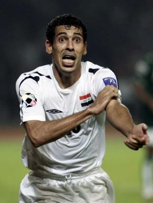 العراقي يونس محمود صاحب الهدف الأخير في البطولة