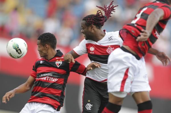 2012-09-23t194622z_1898098055_gm1e89o0a3z01_rtrmadp_3_soccer-brazil_reuters