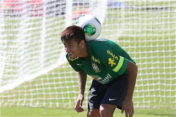 الأنظار كلها ستكون مصوبة تجاه نيمار