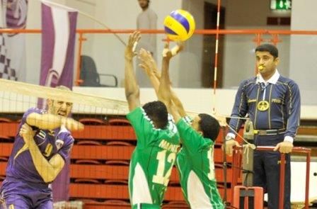 إسماعيل إبراهيم خلال إدارة أحدى مباريات الدوري المحلي