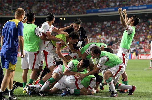 فرحة لاعبي إيران بالتأهل