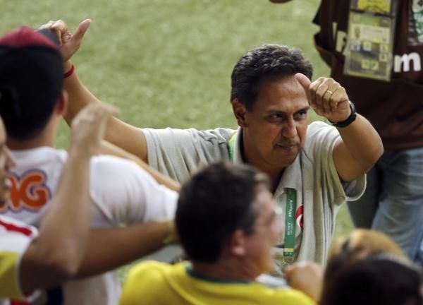 2013-06-17t213017z_1475461757_tb3e96h1nqa07_rtrmadp_3_soccer-confederations_reuters