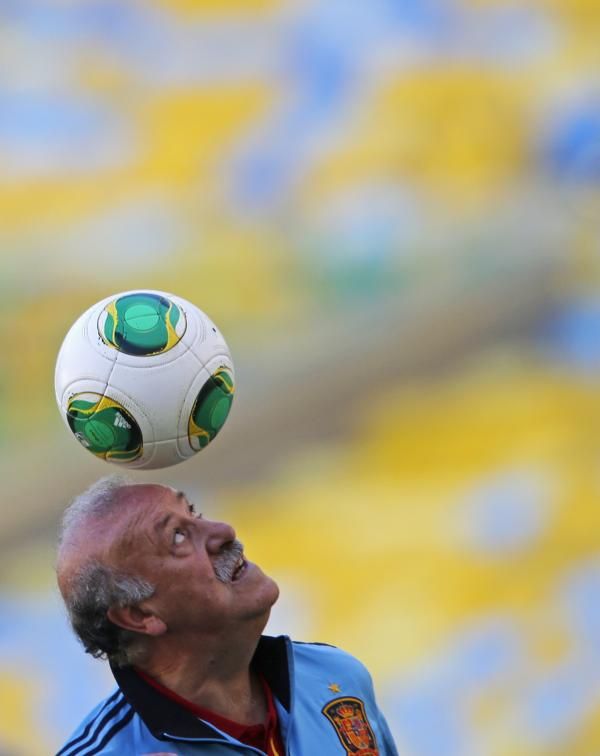 2013-06-19t184927z_811840325_gm1e96k07pu01_rtrmadp_3_soccer-confederations_reuters