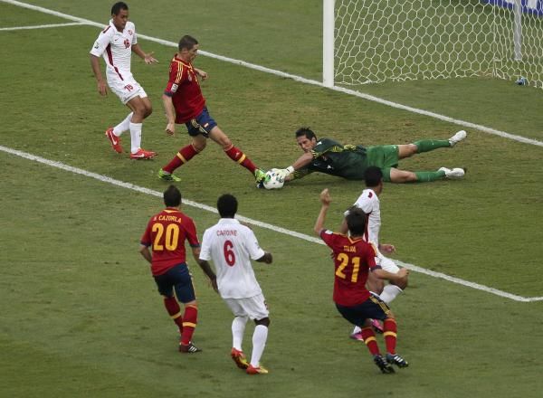 2013-06-20t192321z_816650893_tb3e96k1husso_rtrmadp_3_soccer-confederations_reuters
