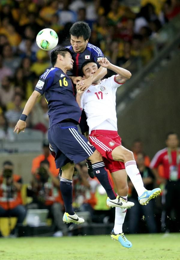 2013-06-22t205847z_786141068_tb3e96m1m9sdi_rtrmadp_3_soccer-confederations_reuters