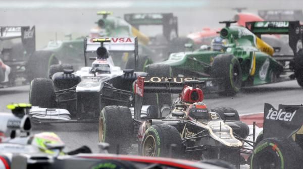 2013-03-24t091002z_340985550_sr1e93o0pgf14_rtrmadp_3_motor-racing-prix_reuters
