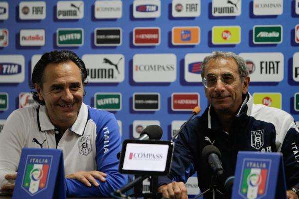 20130624-635077121412337290w_efe