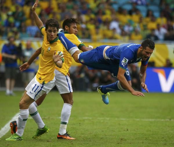 2013-06-22t194621z_1785060067_tb3e96m1ix29a_rtrmadp_3_soccer-confederations_reuters