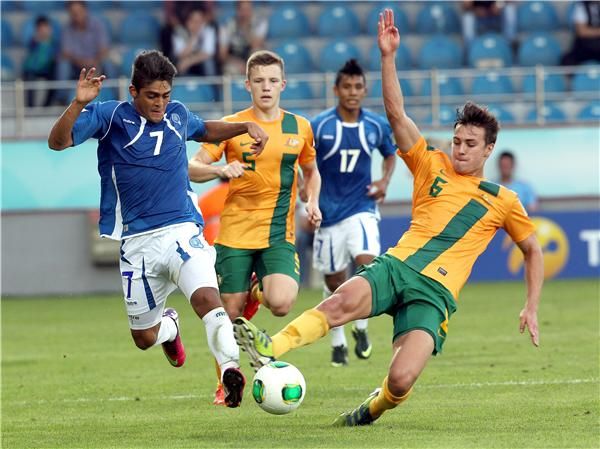 من مباراة السلفادور وأستراليا