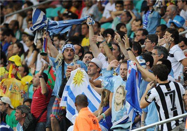 جماهير أوروجواي جاءت للبرازيل لتشجيع منتخبها