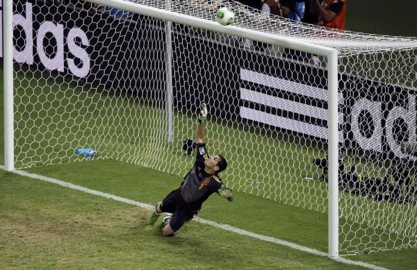 2013-06-27t220037z_891515636_tb3e96r1p4tg3_rtrmadp_3_soccer-confederations_reuters