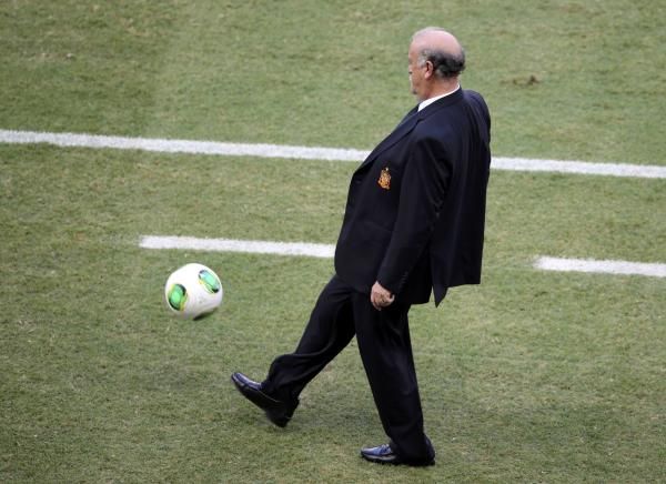 2013-06-27t193707z_1830157799_tb3e96r1ihnb2_rtrmadp_3_soccer-confederations_reuters