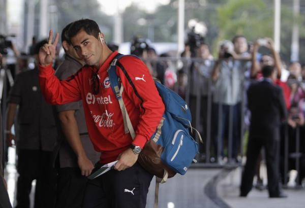 2013-06-06t213855z_1674382565_gm1e9670fcm01_rtrmadp_3_soccer-world_reuters