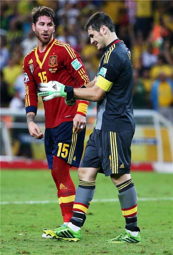 راموس وكاسياس ومرارة الهزيمة أمام البرازيل