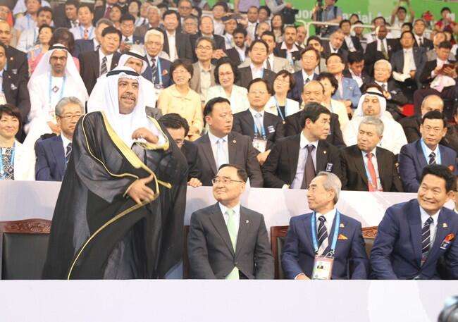 الفهد اثناء مشاركته في افتتاح دورة الالعاب الاسيوية في كوريا الجنوبية