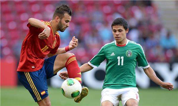 أسبانيا حولت تأخرها إلى فوز على المكسيك