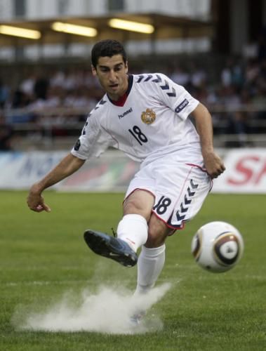 2011-09-02t183104z_01_bar114_rtridsp_3_soccer-euro_reuters