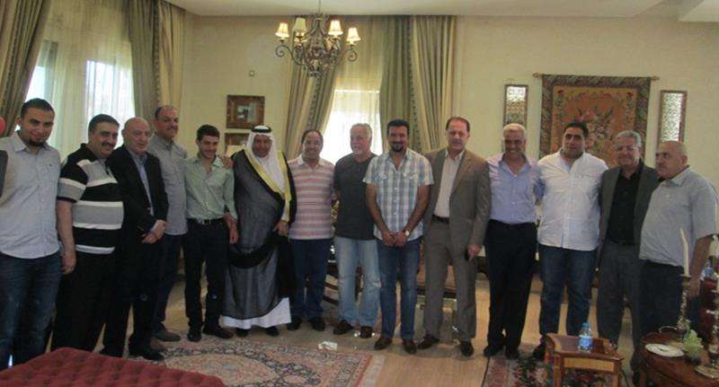 الحديد وحمد في لقطة جامعة مع الحضور