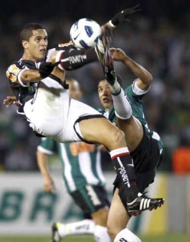 2011-06-092011-06-09t020824z_01_cwb02_rtridsp_3_soccer_reuters