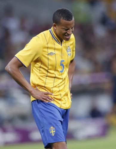 2012-06-15t205853z_01_imp80_rtridsp_3_soccer-euro_reuters
