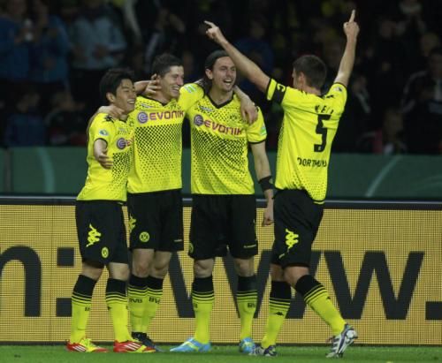 2012-05-12t194018z_01_aa50_rtridsp_3_soccer-germany_reuters