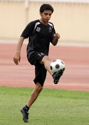 علي عطيف 