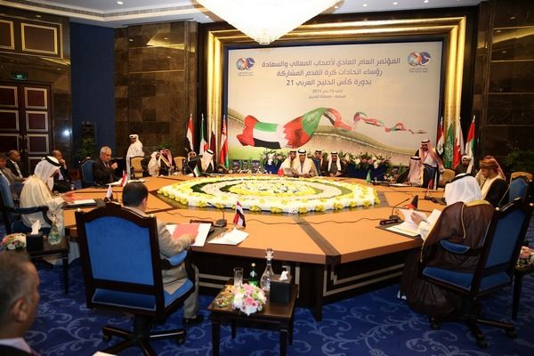  جانب من الاجتماع الاخير لاصحاب المعالي والسعادة رؤساء الاتحادات