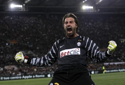 2011-04-032011-04-03t205448z_01_rom129_rtridsp_3_soccer-italy_reuters