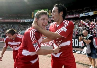 فرحة توني وبوستن وربيري بأحد أهداف ميونيخ 