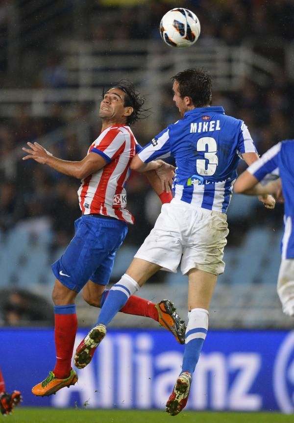2012-10-21t203729z_310146174_gm1e8am0cra01_rtrmadp_3_soccer-spain_reuters