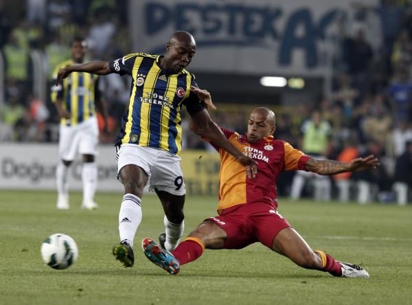 2013-05-12t180437z_783954435_gm1e95d05ow01_rtrmadp_3_soccer-turkey_reuters