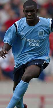 ميكا ريتشاردز