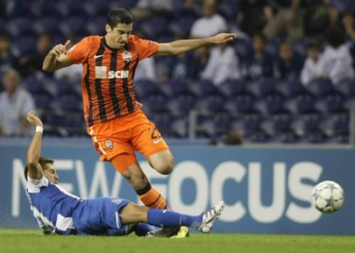 2011-09-13t192626z_01_mvi02_rtridsp_3_soccer-champions_reuters