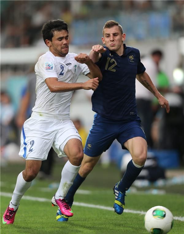 لوكا ديني (يمين)