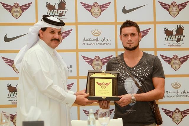 كريم زياني خلال تكريمه