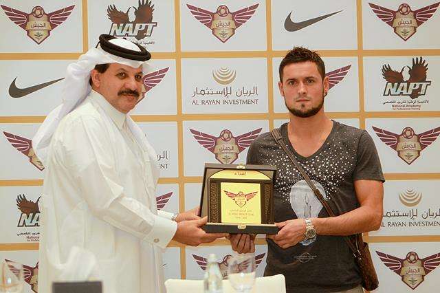 كريم زياني خلال تكريمه