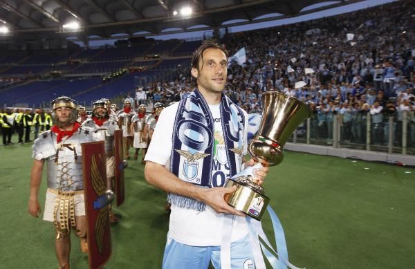 2013-05-26t190733z_1258100846_gm1e95r08lu01_rtrmadp_3_soccer-italy_reuters