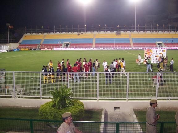 نهايو المباراة وتوزيع جائزة احسن لاعب
