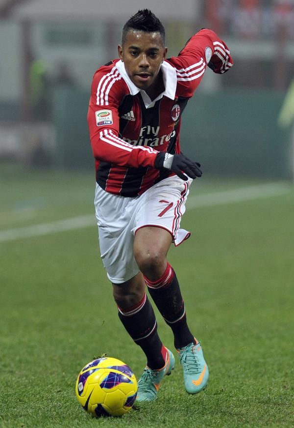 2012-12-16t172809z_2127508366_gm1e8ch03ye01_rtrmadp_3_soccer_reuters