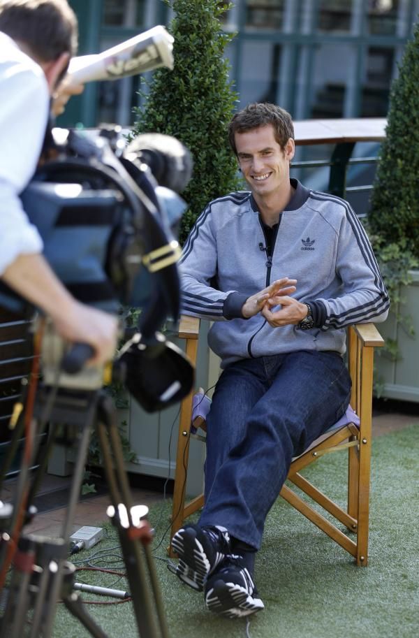 2013-07-08t135836z_1088698425_lm1e97812pu01_rtrmadp_3_tennis-wimbledon-men_reuters