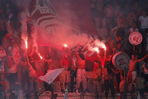2013-04-18t013012z_2090968284_gm1e94i0qcq01_rtrmadp_3_soccer-libertadores_reuters