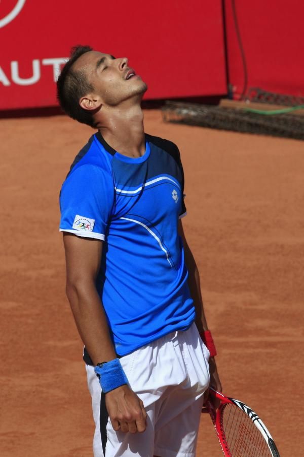2013-04-28t142405z_441339531_gm1e94s1q4301_rtrmadp_3_tennis-men-bucharest_reuters