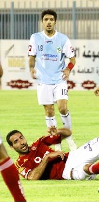 محمد جراغ بقميص السالمية في لقاء ودي مع الاهلي