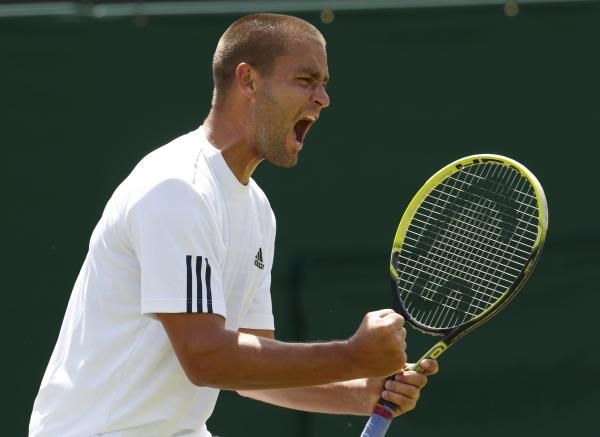 2013-06-29t125635z_826253210_lr2e96t0zy0sf_rtrmadp_3_tennis-wimbledon_reuters