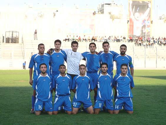 فريق كفرسوم قبل اللقاء وبعدسة كووورة