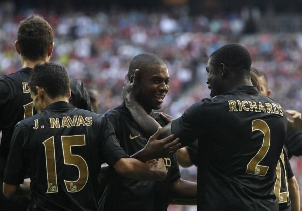 فرحة لاعبي مانشستر بالفوز والتأهل