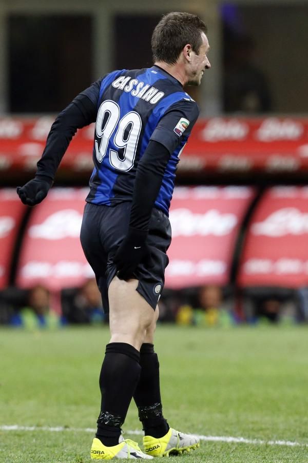 2013-04-07t193143z_208505173_gm1e94809ne01_rtrmadp_3_soccer-italy_reuters