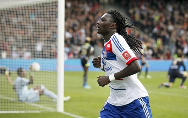 2012-11-18t152936z_132259781_gm1e8bi1t8x01_rtrmadp_3_soccer-france_reuters