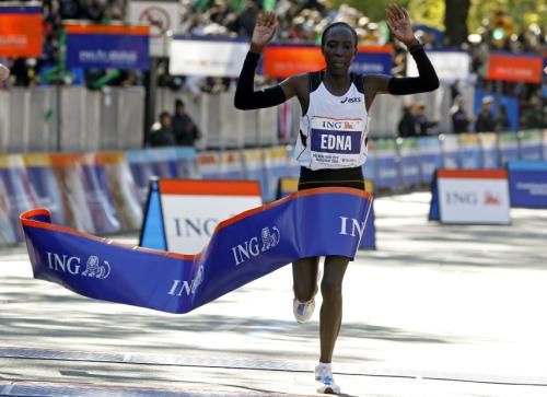 2010-11-07t173729z_01_nyk122_rtridsp_3_athletics-marathon_reuters